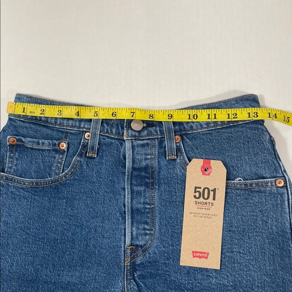 Levi’s 501 high rise shorts medium jive wash Sz 26 - Picture 7 of 14